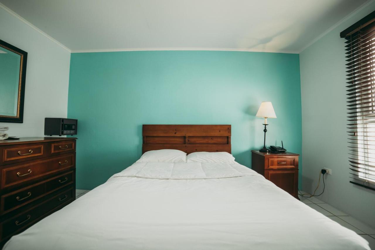 Ser'I Bucurui Accommodations Palm Beach Kültér fotó